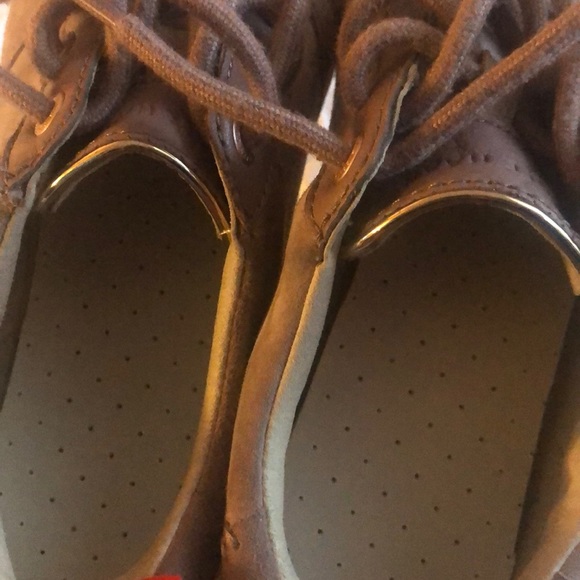 Cole Haan - Picture 8 of 9